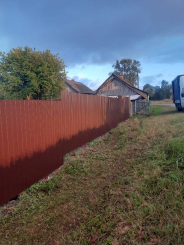 Фото забора из профнастила в Калининском районе
